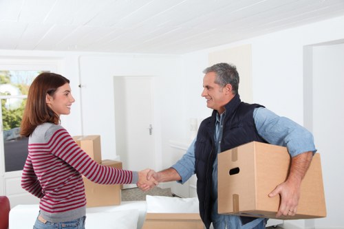 Local house moving service near Battersea homes and flats